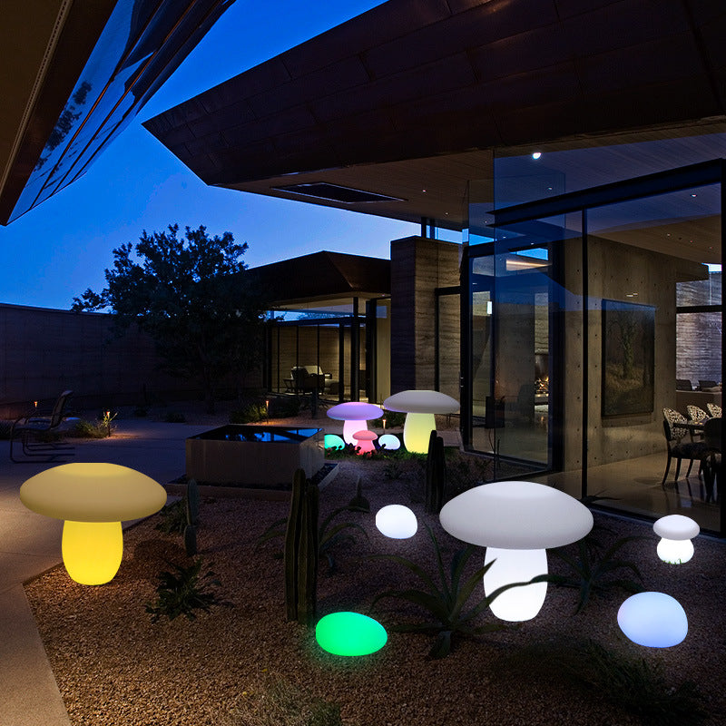 Zeitgenössische kreative solarbetriebene wasserdichte Pilzform PE LED Außenleuchte für die Terrasse 