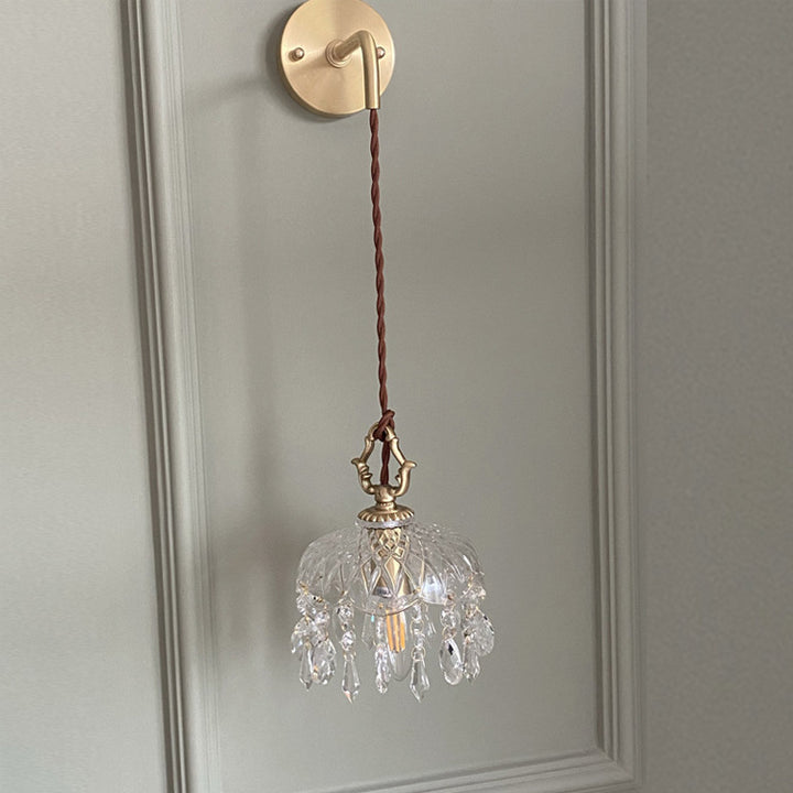 Lustre suspendu vintage traditionnel en verre rond cristal cuivre à 1 lumière pour chambre 