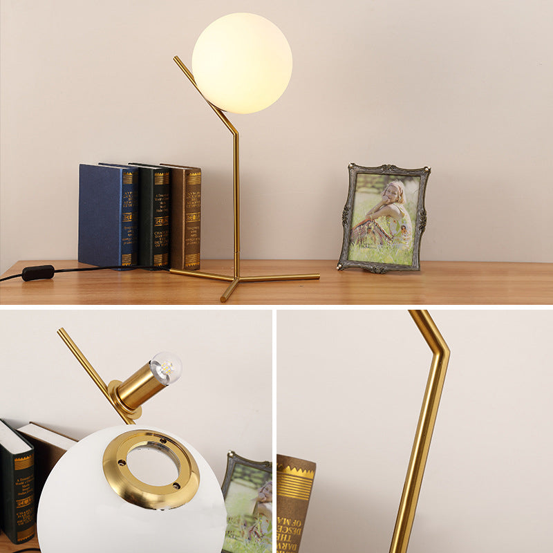 Modern Minimalist Sphere Iron Glass 1-Light Table Lamp For Bedroom