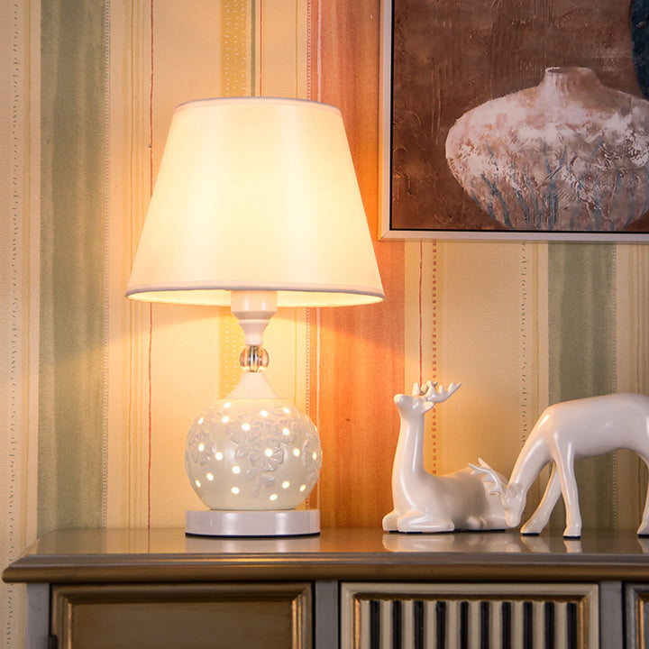 Lámpara de Mesa de 1 Luz de Tela Cerámica Esférica Vintage Tradicional para Dormitorio 
