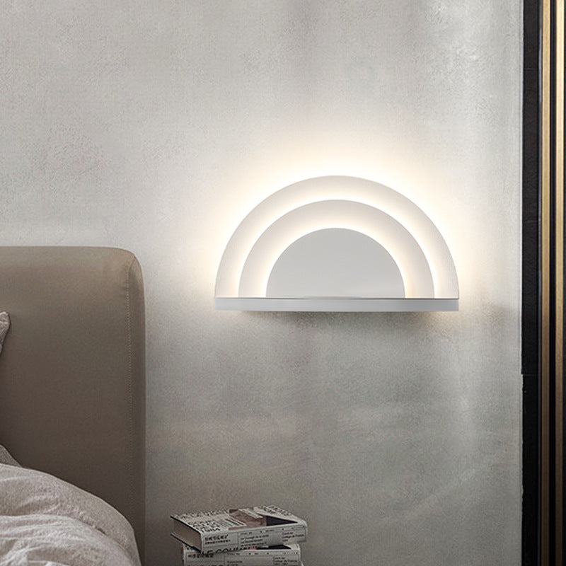 Moderne minimalistische Halbkreis Eisen Acryl LED Wandleuchte Lampe für Schlafzimmer 