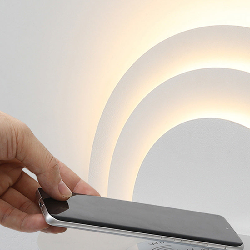 Moderne minimalistische Halbkreis Eisen Acryl LED Wandleuchte Lampe für Schlafzimmer 
