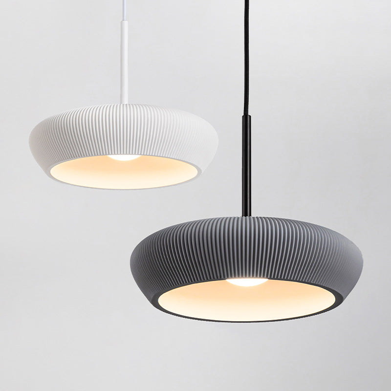 Contemporary Scandinavian Round Iron Plaster LED Pendant Light For Living Room