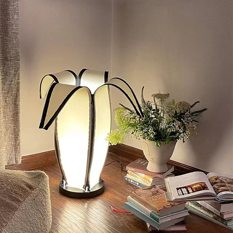 Traditionelle Vintage Banana Stoff Kunststoff Metall LED Stehen Stehlampe Für Wohnzimmer 