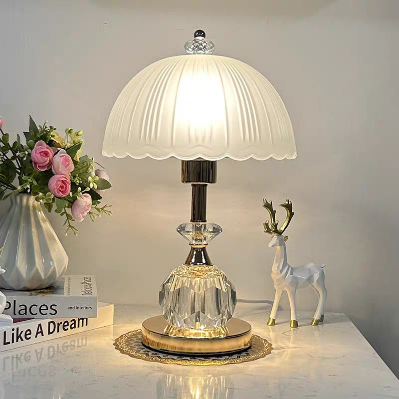 Zeitgenössische nordische Halbkugel-Tischlampe aus Metall und Glas mit 1 Licht für Schlafzimmer 