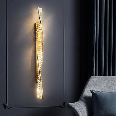 مصباح حائط LED كريستال من الفولاذ المقاوم للصدأ الملتوي الفاخر الحديث لغرفة المعيشة 