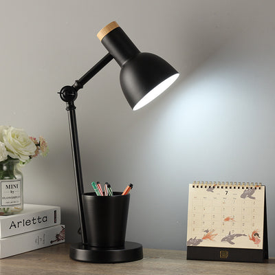 Lampe de table contemporaine en bois massif avec dôme nordique en fer à 1 lumière pour chambre 