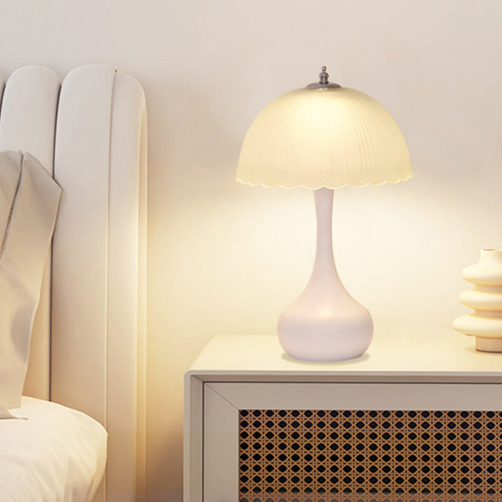 Lampe de Table à Dôme en Verre et Fer LED Traditionnelle pour Chambre 