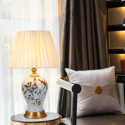 Traditionelle chinesische Kegelstumpf-Tischlampe aus Keramikgewebe mit 1 Licht für Schlafzimmer 