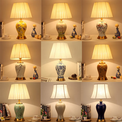 Traditionelle chinesische Kegelstumpf-Tischlampe aus Keramikgewebe mit 1 Licht für Schlafzimmer 