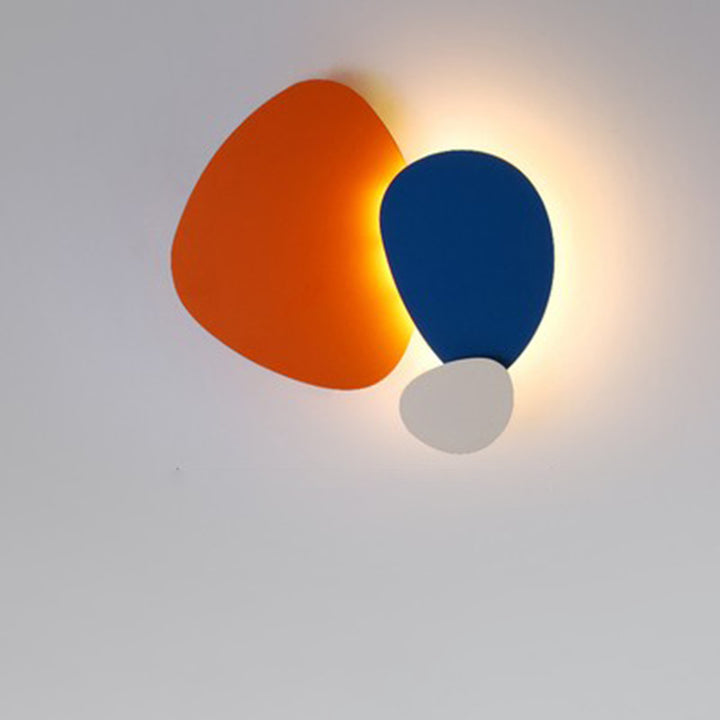 Applique murale LED ovale en fer et acrylique Art déco moderne pour salon 