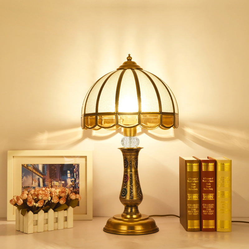 Traditional European Dome Brass Glass 1-Light Table Lamp For Bedroom