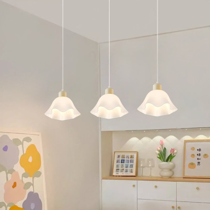 Contemporary Nordic Flower Iron Resin 3-Light Chandelier Island Light For Dining Room