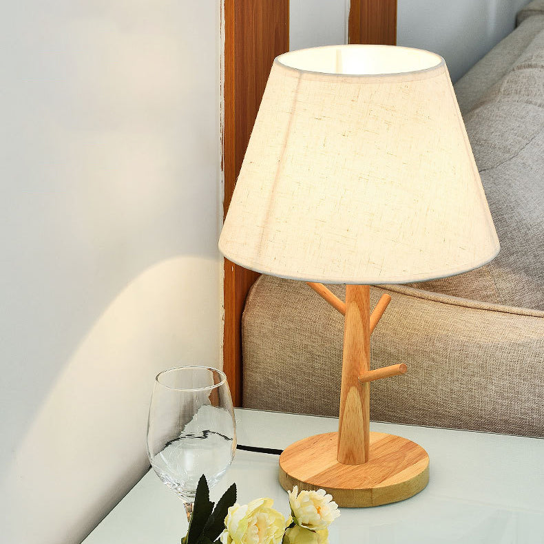 Moderne Einfachheit Kegelstumpf Massivholz Stoff 1-Licht Tischlampe für Schlafzimmer 