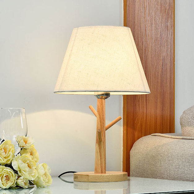 Moderne Einfachheit Kegelstumpf Massivholz Stoff 1-Licht Tischlampe für Schlafzimmer 