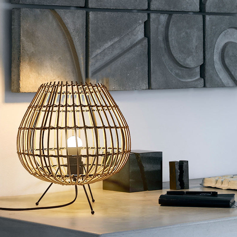 Traditionelle japanische Eisen-Rattan-Tischlampe mit 1 Licht für das Schlafzimmer 