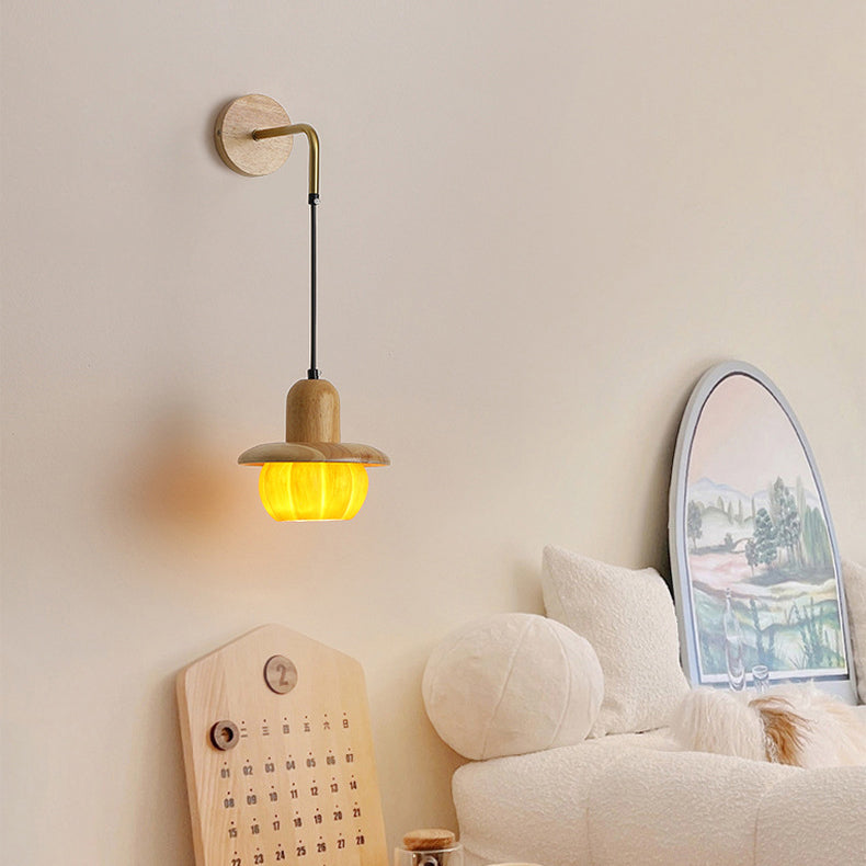 Zeitgenössische kreative Kürbis-Harz-Holz 1-Licht-Wandleuchte für Schlafzimmer 