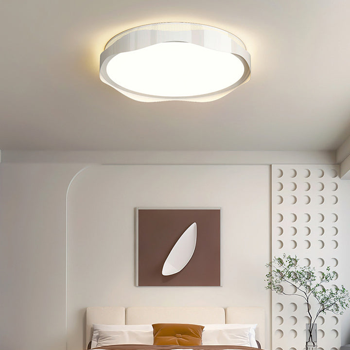 Plafonnier LED rond en fer traditionnel en plastique pour chambre à coucher 