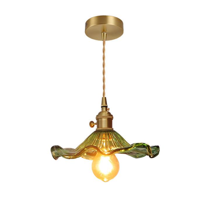 Lustre suspendu traditionnel vintage rond en verre et laiton avec une lumière pour le salon 