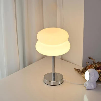Zeitgenössische kreative Torten-Eisen-Glas-LED-Tischlampe für das Schlafzimmer 