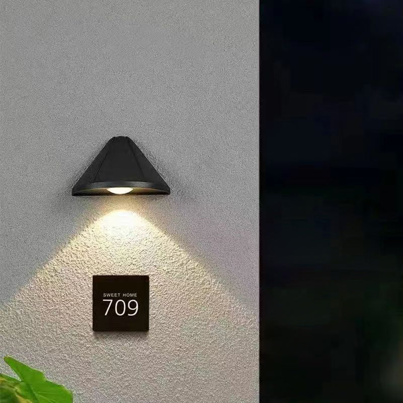 Moderne Einfachheit Halbkonus Aluminium Optische Linse LED Wandleuchte für Schlafzimmer 