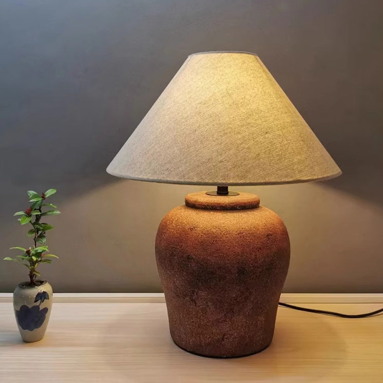 Traditionelle japanische Frustum-Kegel-Keramikstoff 1-Licht Tischlampe für das Schlafzimmer 