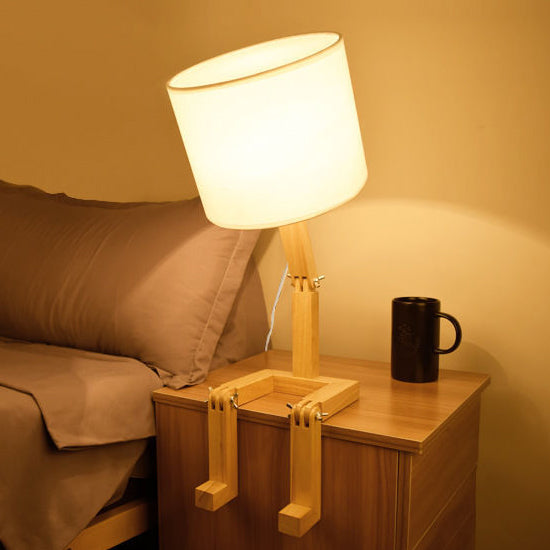 Zeitgenössische Kreative Humanoide Roboter Stoff Massivholz 1-Licht Tischlampe Für Schlafzimmer 
