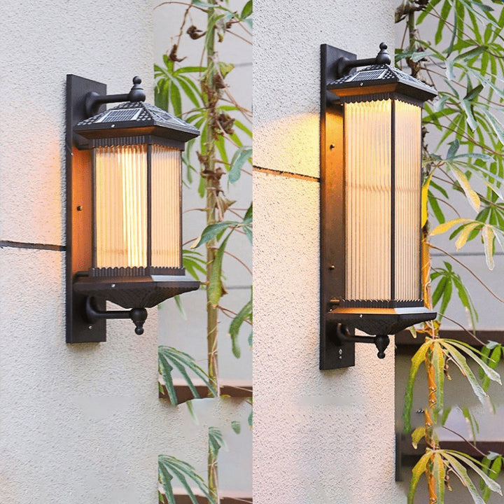 Traditionelle chinesische wasserdichte rechteckige Glas-Metall-Wandleuchte mit 1 Licht für den Außenbereich 