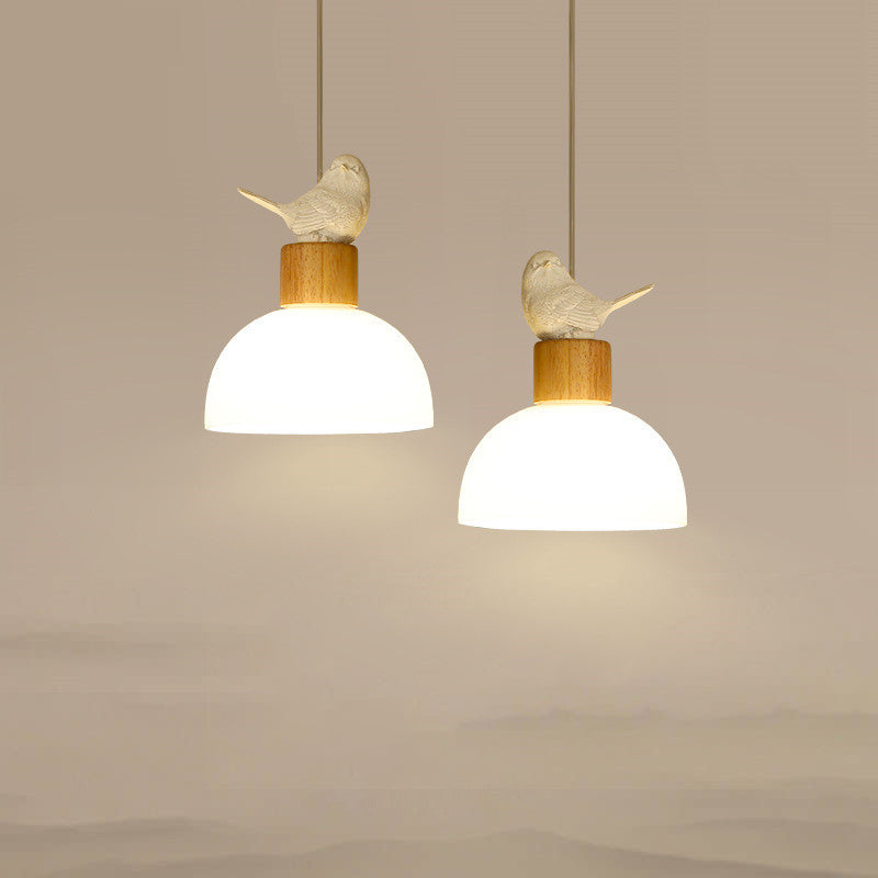 Zeitgenössische nordische Vogelkuppel aus massivem Holz Glas 1-Licht Pendelleuchte für das Schlafzimmer 