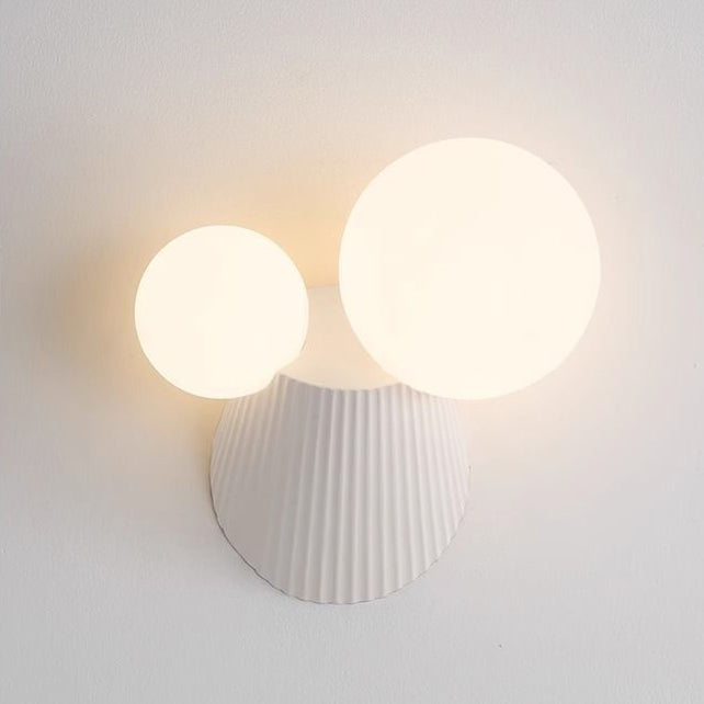 Zeitgenössische kreative Kaktus Zylinderharz PE 2-Licht Wandleuchte für das Schlafzimmer 