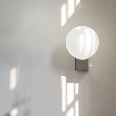 Moderne Einfachheit Rechteckige Eisen-Glas 1-Licht Wandleuchte für das Schlafzimmer 