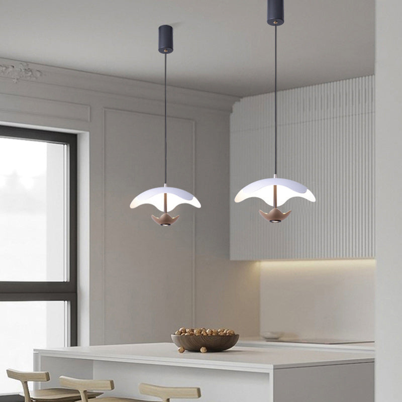 Zeitgenössische nordische Kuppel Aluminium Eisen Acryl LED Pendelleuchte für das Schlafzimmer 