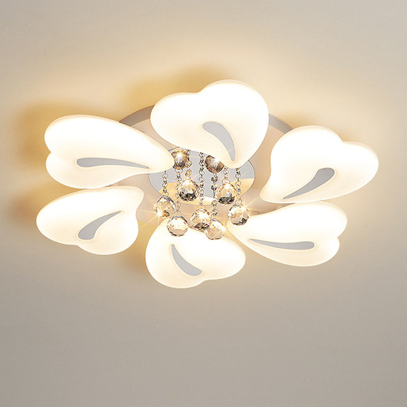 Plafonnier LED semi-encastré moderne en fer avec pétales de fleurs de luxe, cœur, boule en cristal acrylique pour salon 
