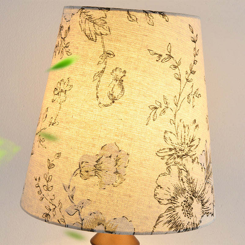 Traditional Vintage Frustum Cone Oak Fabric 1-Light Table Lamp For Bedroom