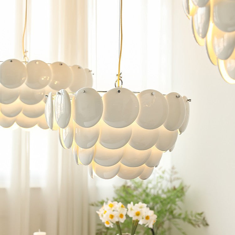 Traditioneller französischer Fischschuppen-Rund-Eisen-Acryl-5/7/9-Licht-Kronleuchter für das Wohnzimmer 