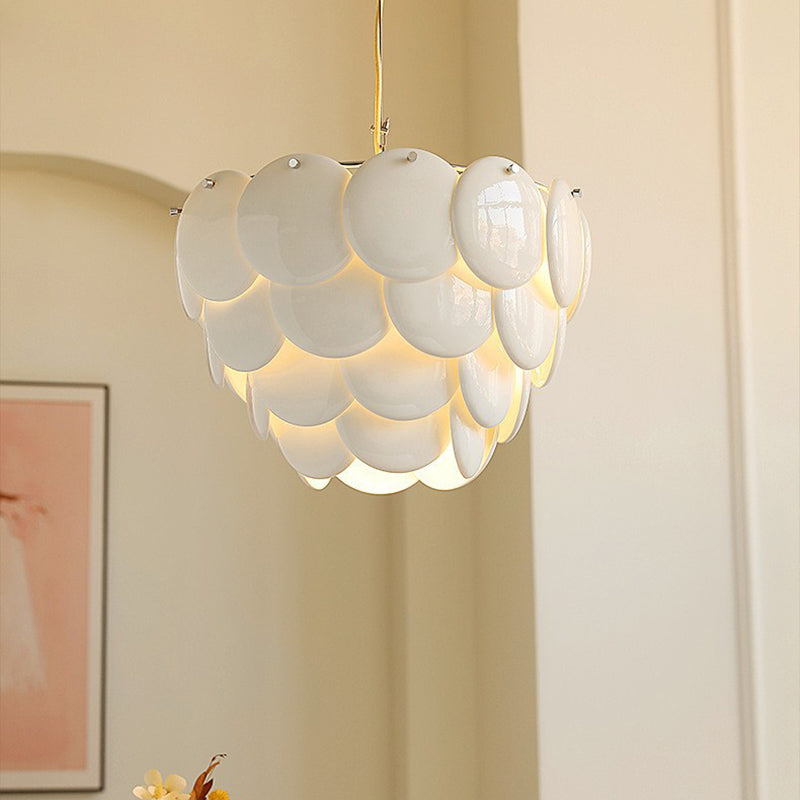 Traditioneller französischer Fischschuppen-Rund-Eisen-Acryl-5/7/9-Licht-Kronleuchter für das Wohnzimmer 