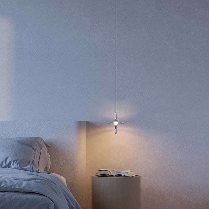 Moderne Einfachheit Kegel Metall Kristall LED Pendelleuchte für das Schlafzimmer 