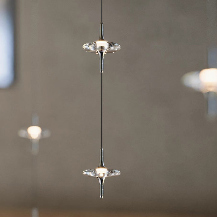 Moderne Einfachheit Kegel Metall Kristall LED Pendelleuchte für das Schlafzimmer 