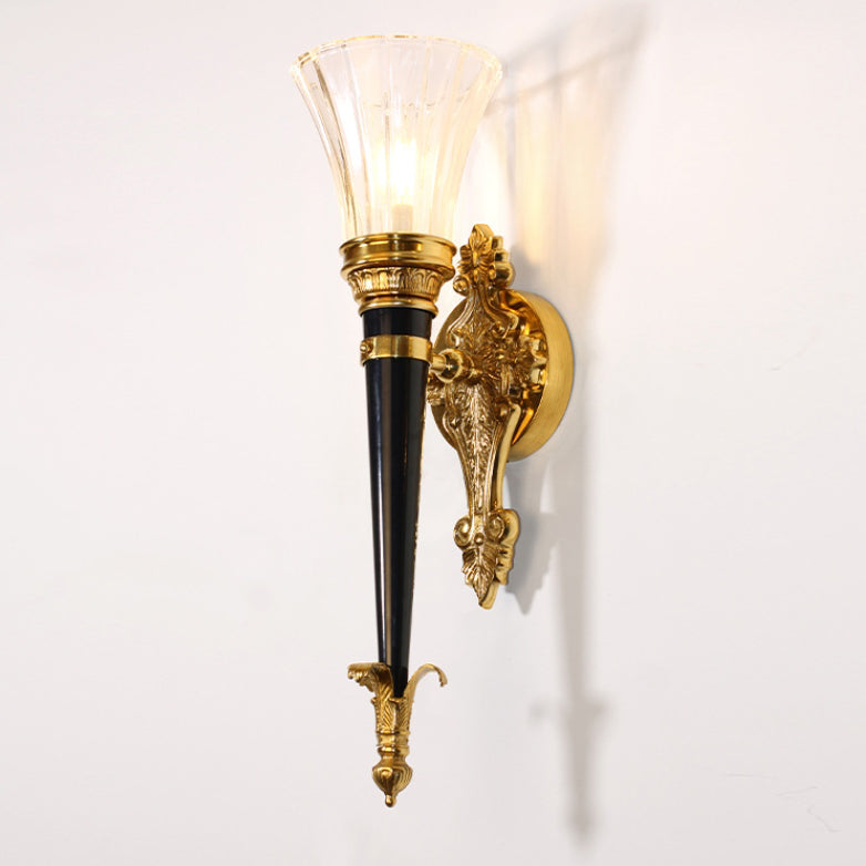 Traditionelle französische Fackelkegel-Kupfer-Glas-1-Licht-Wandleuchte für das Wohnzimmer 