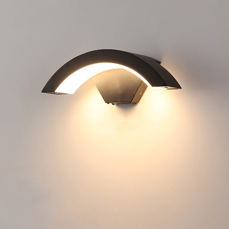 Lámpara de Aplique de Pared LED Impermeable de Aluminio Curvado y Plástico de Simplicidad Moderna para Patio Exterior 