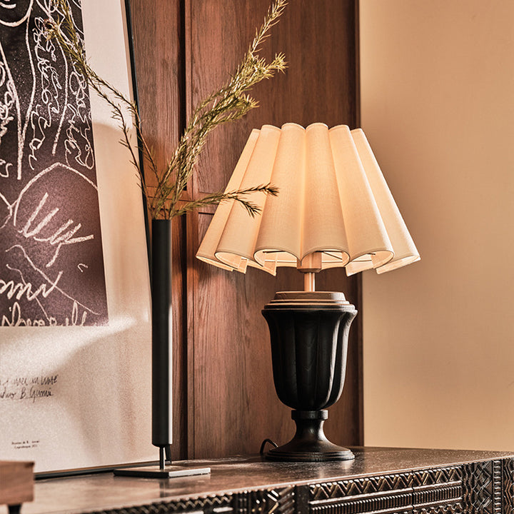 Lámpara de mesa de 1 luz tradicional francesa con pantalla cónica de algodón y lino, madera de fresno maciza y metal para dormitorio 