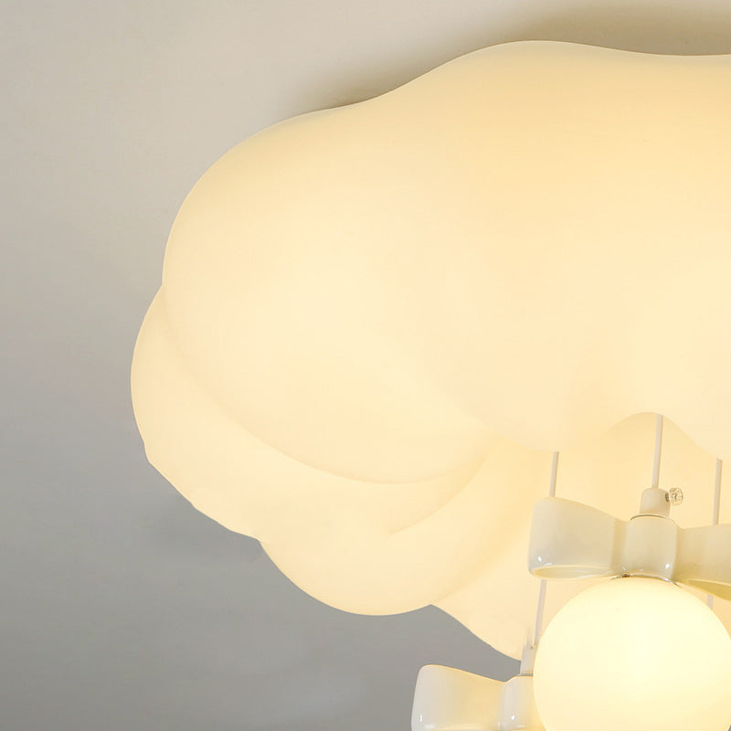 Plafonnier LED rond en fer avec nuage de simplicité moderne pour chambre à coucher 