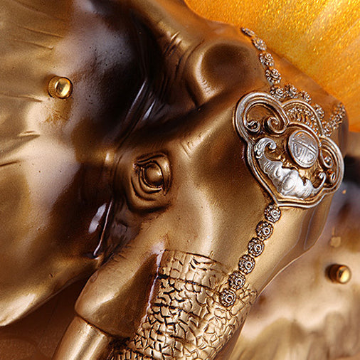 Animal-Inspired Elephant Wall Light – Modern 1-Light Sconce in Metal and Glass for Bedroom Decor