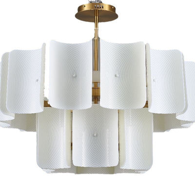 Traditioneller französischer runder Kupfer-Acryl-LED-Kronleuchter für das Wohnzimmer 