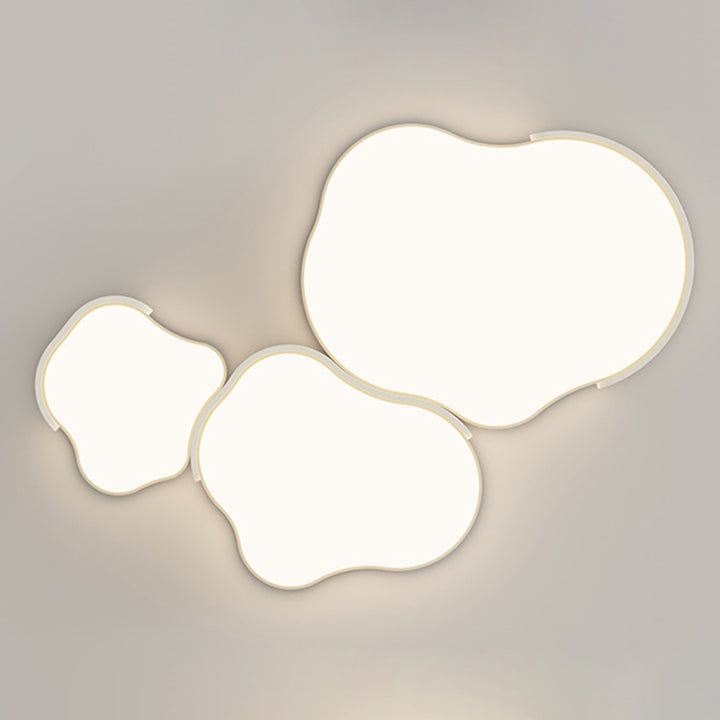Minimalistische LED-Deckenleuchte in Wolkenform – 3-teiliges Design aus Acryl und Eisen für das Schlafzimmer 