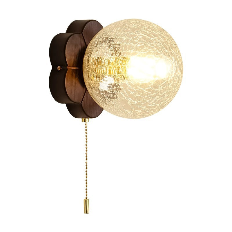 Traditionelle französische Kugel-Wandleuchte aus Eschenholz und Glas mit 1 Licht für das Schlafzimmer 