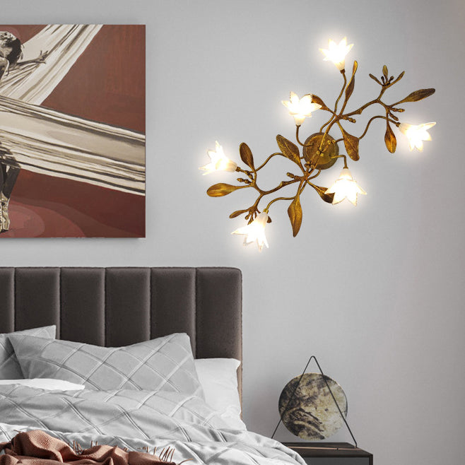 Applique murale fleurie créative contemporaine – Lampe en cuivre et cristal à 6 lumières pour salon 
