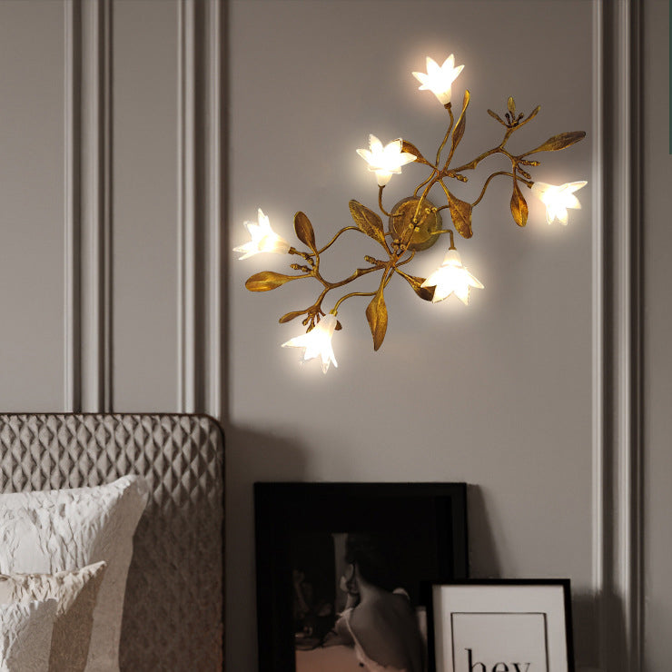 Applique murale fleurie créative contemporaine – Lampe en cuivre et cristal à 6 lumières pour salon 