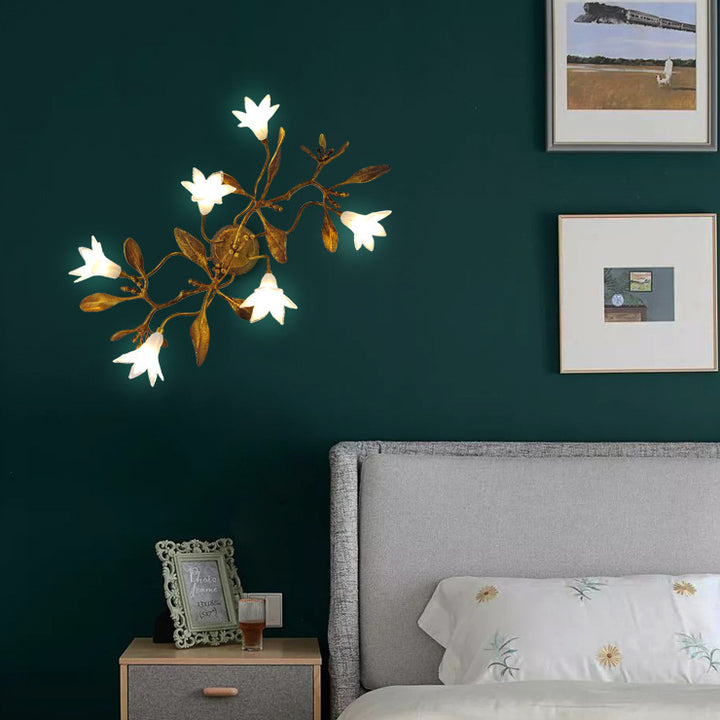 Applique murale fleurie créative contemporaine – Lampe en cuivre et cristal à 6 lumières pour salon 