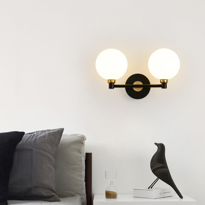Applique murale minimaliste moderne – Lampe à globe en fer et verre à 2 lumières pour chambre 